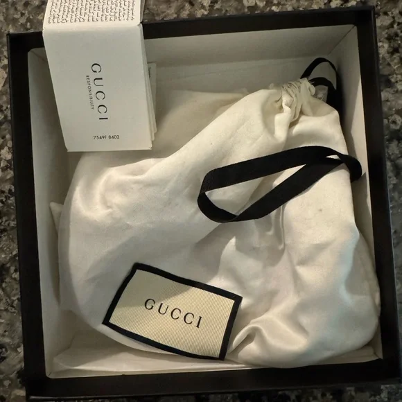 Gucci Double G leather belt Size 75
